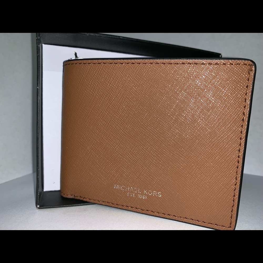 Micheal kors men’s wallet - Picture 2 of 2